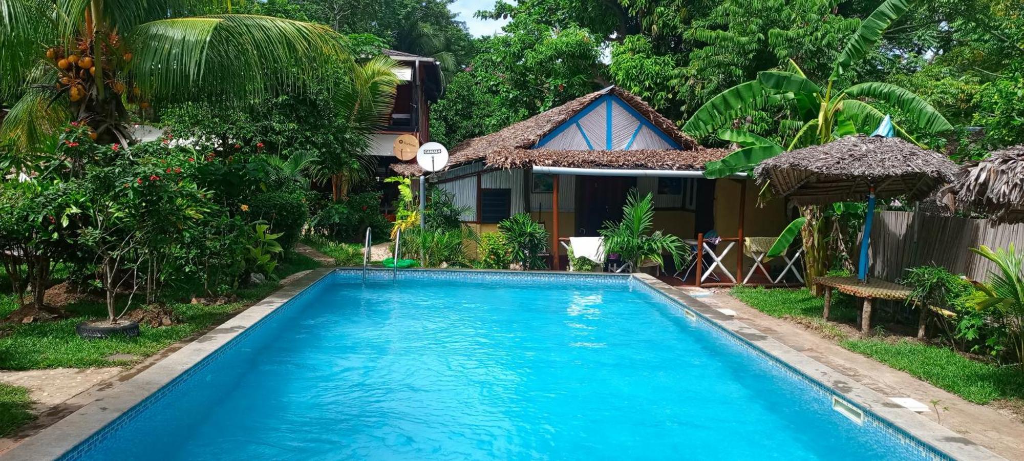 Piscine Bimoko Hotel Nosy Be Exterior photo