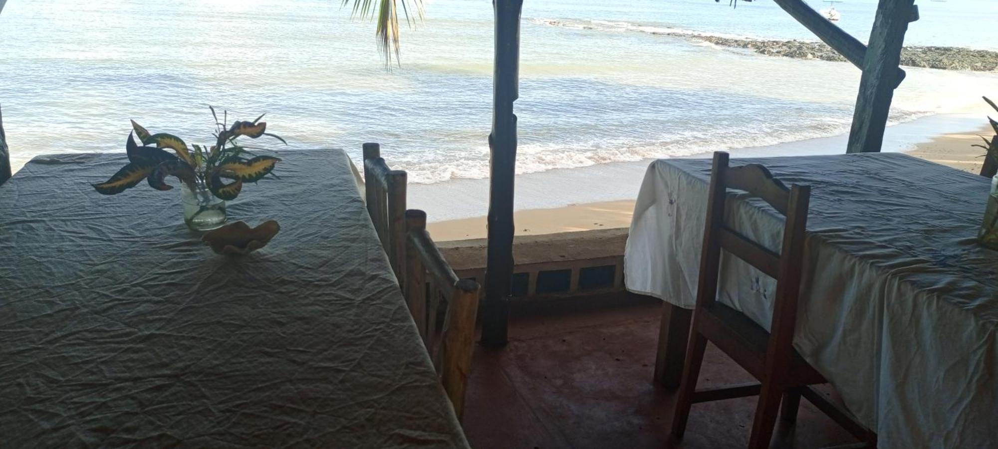 Piscine Bimoko Hotel Nosy Be Exterior photo