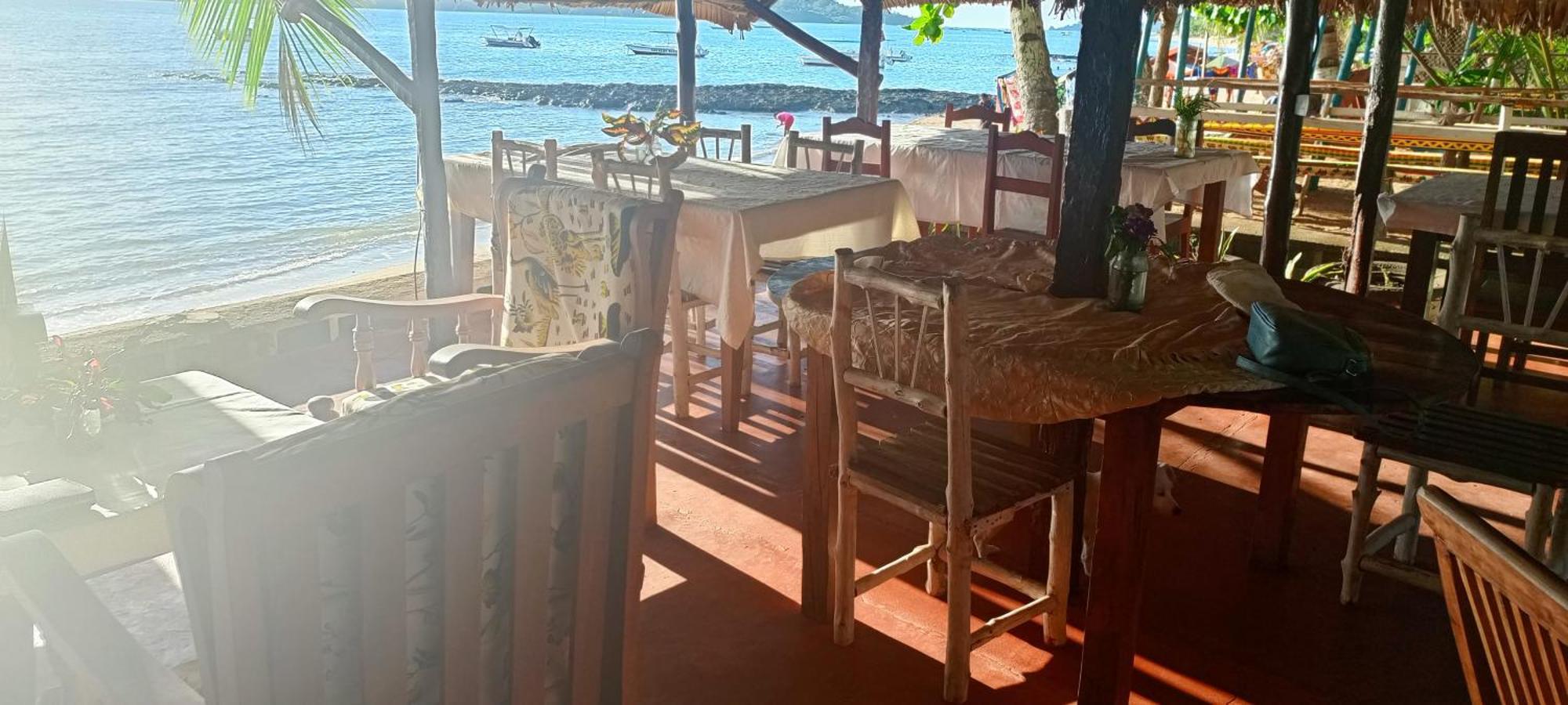 Piscine Bimoko Hotel Nosy Be Exterior photo