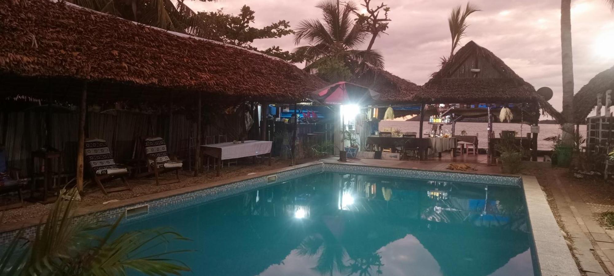 Piscine Bimoko Hotel Nosy Be Exterior photo
